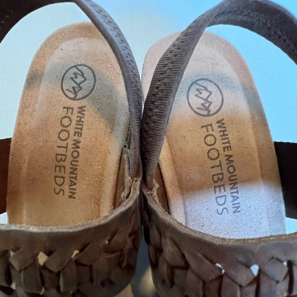 White Mountain Wedges - Picture 6 of 7